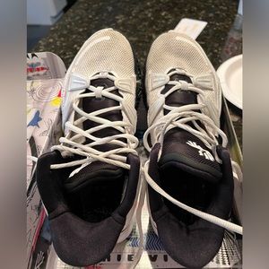 Nike Kyrie 7 basketball shoes